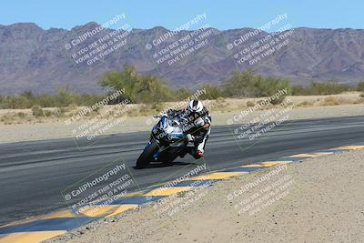 media/Mar-24-2025-Moto Forza (Mon) [[57ce5c5cff]]/1-Advanced Group/Session 3 (Turn 6 Inside)/